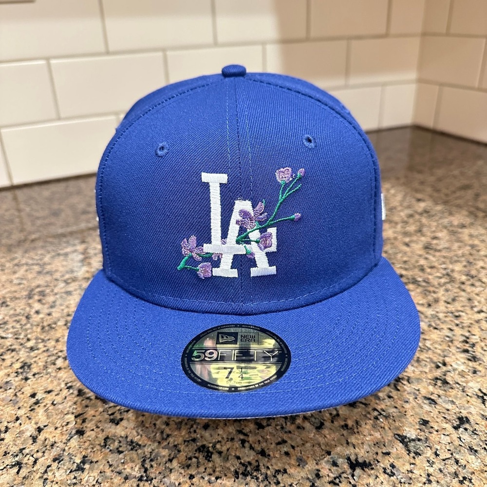 Los Angeles Dodgers New Era 59FIFTY Hat 7 1/4 Royal Blue Floral 1988 WS